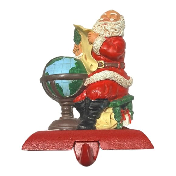VNTG Cast Iron Santa Claus Stocking Holders With Globe & Gift Bag Made In Taiwan - Picture 12 of 12